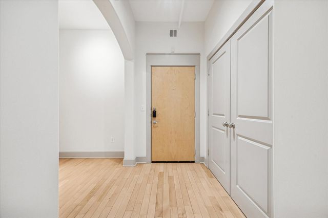 1901 Post Oak Boulevard 507, Houston, TX 77056