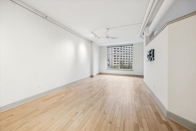 1901 Post Oak Boulevard 507, Houston, TX 77056