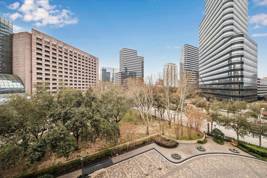 1901 Post Oak Boulevard 507, Houston, TX 77056