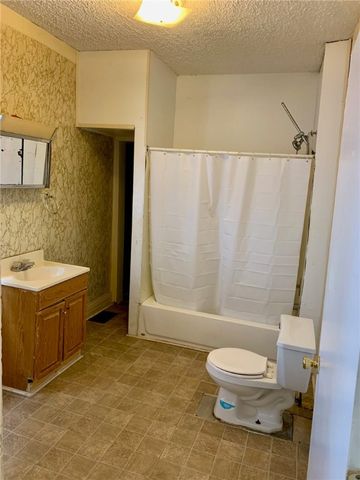 856-858 Plymouth Avenue North 856, Rochester, NY 14608