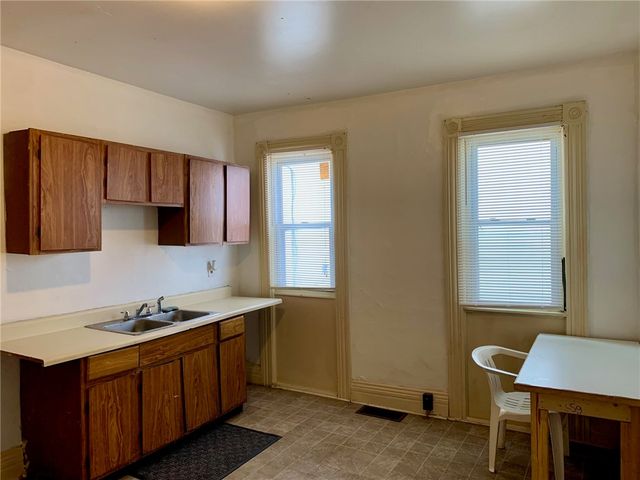 856-858 Plymouth Avenue North 856, Rochester, NY 14608