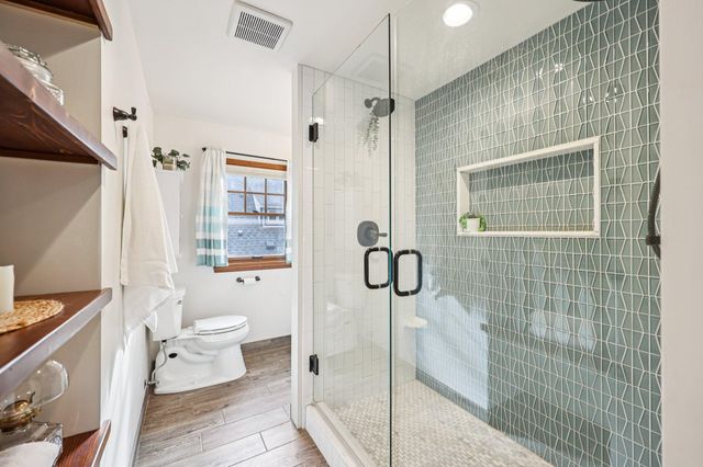 870 Parkview Avenue, Saint Paul, MN 55117