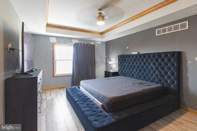 316 REAGAN DR, East Stroudsburg, PA 18301