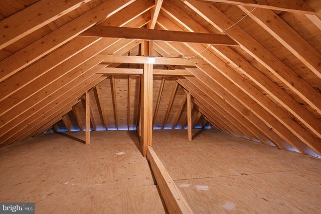 316 REAGAN DR, East Stroudsburg, PA 18301