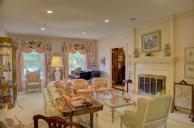 6642 S Jamestown Avenue, Tulsa, OK 74136