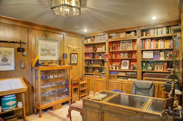 6642 S Jamestown Avenue, Tulsa, OK 74136