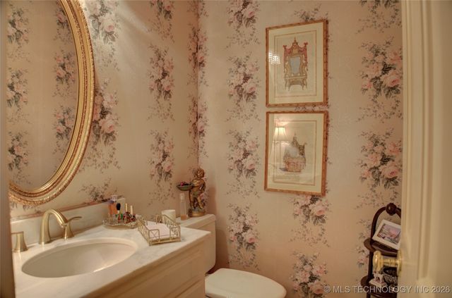 6642 S Jamestown Avenue, Tulsa, OK 74136