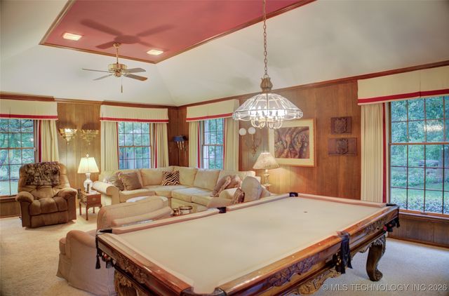 6642 S Jamestown Avenue, Tulsa, OK 74136