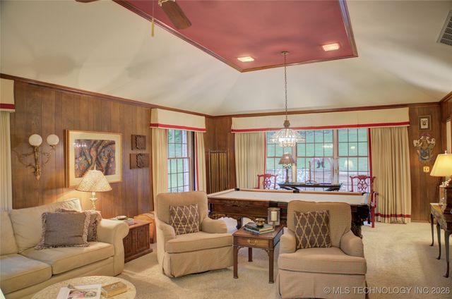 6642 S Jamestown Avenue, Tulsa, OK 74136