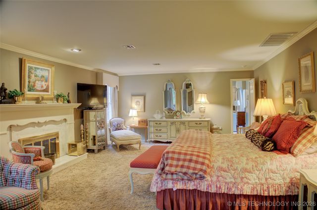 6642 S Jamestown Avenue, Tulsa, OK 74136