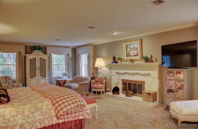 6642 S Jamestown Avenue, Tulsa, OK 74136