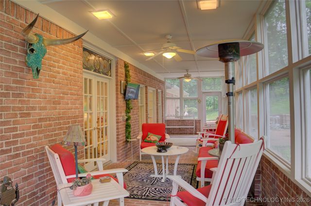 6642 S Jamestown Avenue, Tulsa, OK 74136