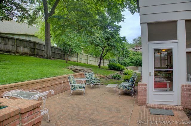 6642 S Jamestown Avenue, Tulsa, OK 74136