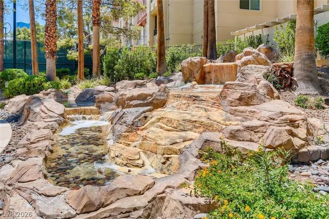 220 FLAMINGO Road 218, Las Vegas, NV 89169