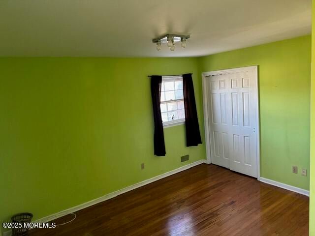 17 Emma Place, Eatontown, NJ 07724