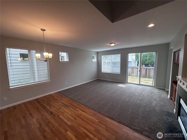 1218 32nd Street NE, Auburn, WA 98002