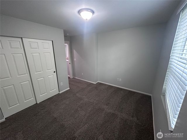 1218 32nd Street NE, Auburn, WA 98002
