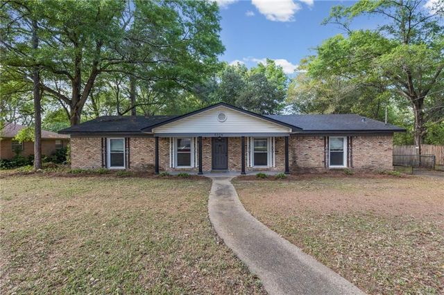 5306 Forest Park Drive, Mobile, AL 36618