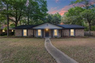 5306 Forest Park Drive, Mobile, AL 36618