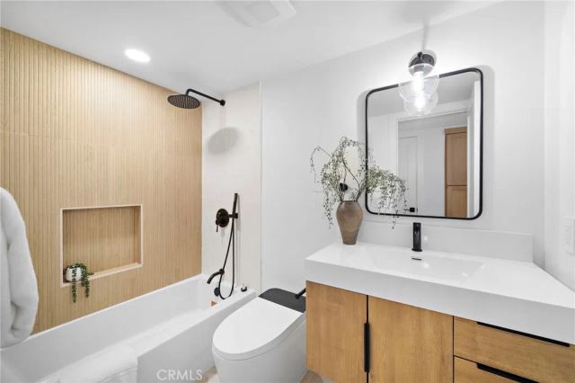 17248 Reimer Street, Fountain Valley, CA 92708