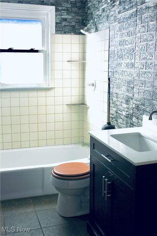 513 Queen Street, Minerva, OH 44657