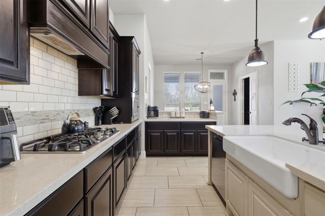 4826 Trickle Creek Drive, Fulshear, TX 77441