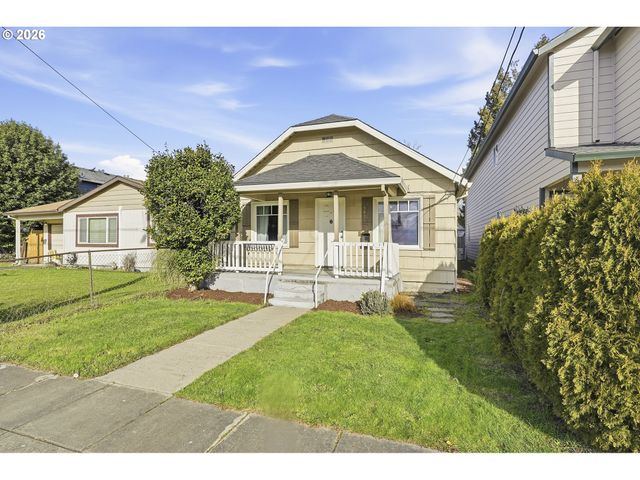 5431 Se FLAVEL St, Portland, OR 97206