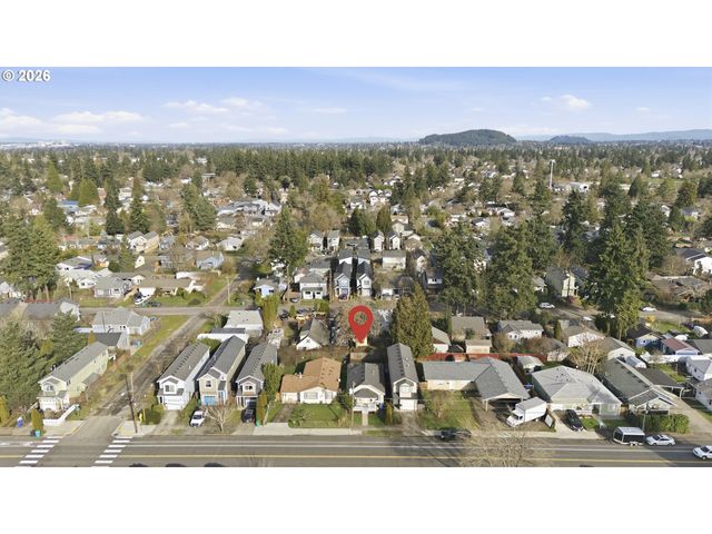 5431 Se FLAVEL St, Portland, OR 97206