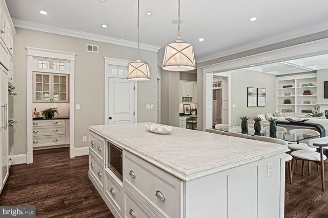 248 SPRINGVALE RD, Great Falls, VA 22066