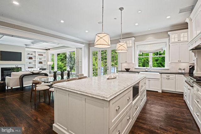 248 SPRINGVALE RD, Great Falls, VA 22066