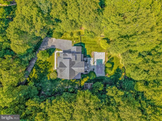 248 SPRINGVALE RD, Great Falls, VA 22066