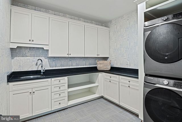 248 SPRINGVALE RD, Great Falls, VA 22066
