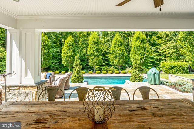 248 SPRINGVALE RD, Great Falls, VA 22066