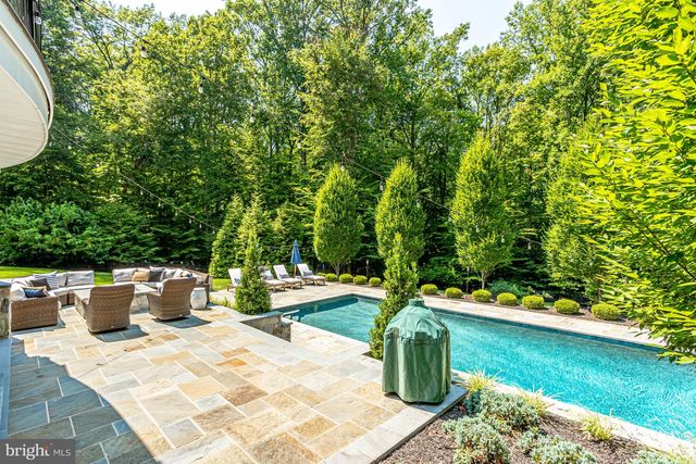 248 SPRINGVALE RD, Great Falls, VA 22066