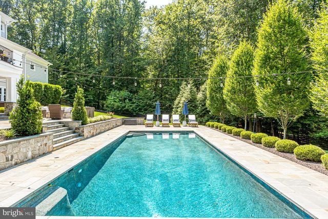 248 SPRINGVALE RD, Great Falls, VA 22066