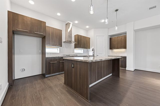 3912 Ennis Street, Houston, TX 77004