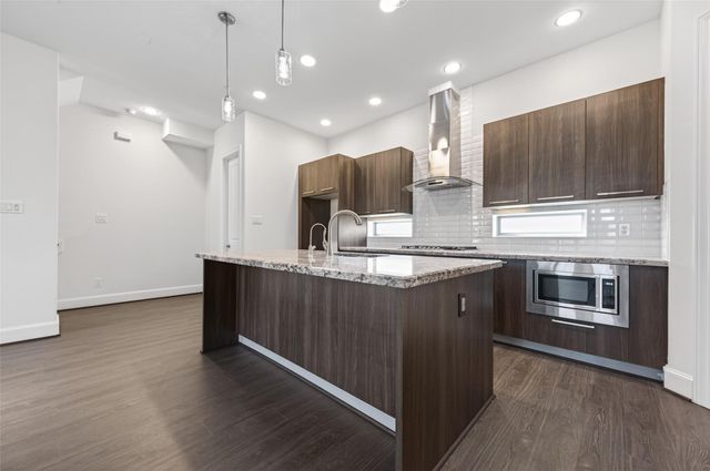 3912 Ennis Street, Houston, TX 77004