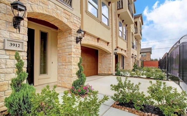 3912 Ennis Street, Houston, TX 77004