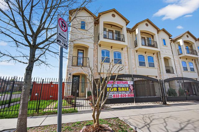 3912 Ennis Street, Houston, TX 77004