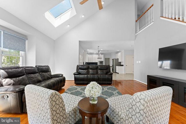 22561 HOWARDSVILLE WOODS CT, Ashburn, VA 20148