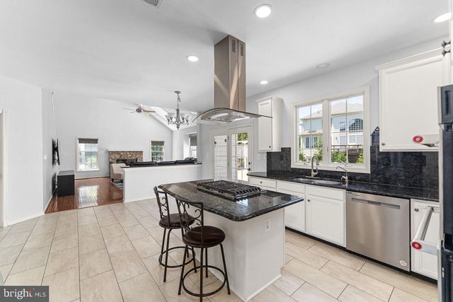 22561 HOWARDSVILLE WOODS CT, Ashburn, VA 20148