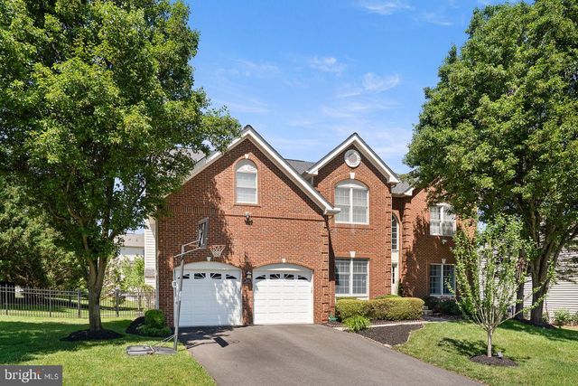 22561 HOWARDSVILLE WOODS CT, Ashburn, VA 20148