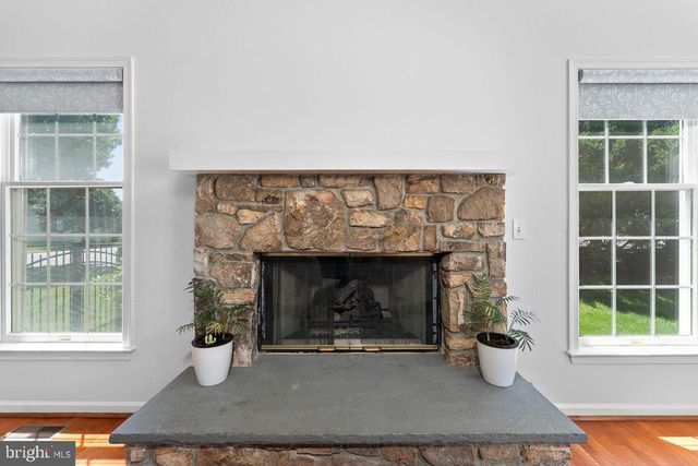 22561 HOWARDSVILLE WOODS CT, Ashburn, VA 20148
