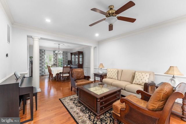22561 HOWARDSVILLE WOODS CT, Ashburn, VA 20148