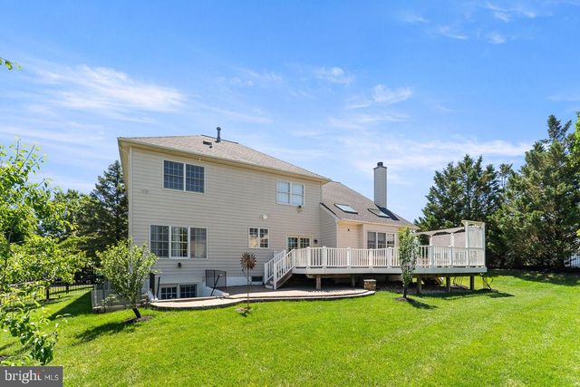 22561 HOWARDSVILLE WOODS CT, Ashburn, VA 20148
