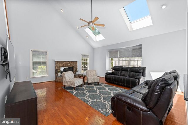 22561 HOWARDSVILLE WOODS CT, Ashburn, VA 20148