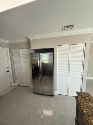 5120 El Claro S, West Palm Beach, FL 33415