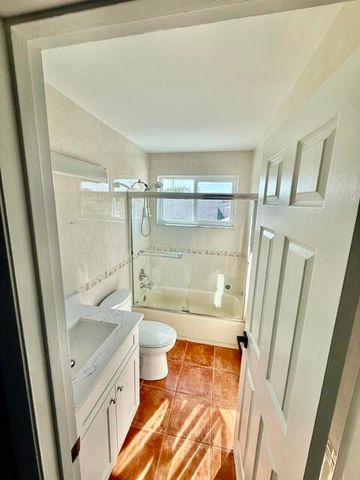 5120 El Claro S, West Palm Beach, FL 33415