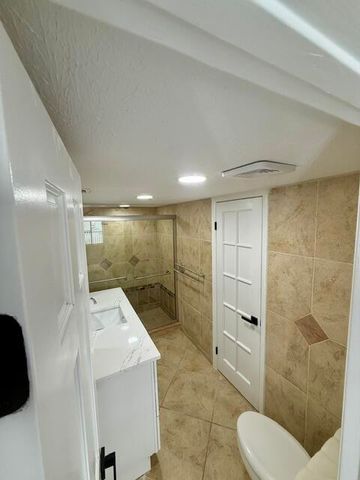 5120 El Claro S, West Palm Beach, FL 33415