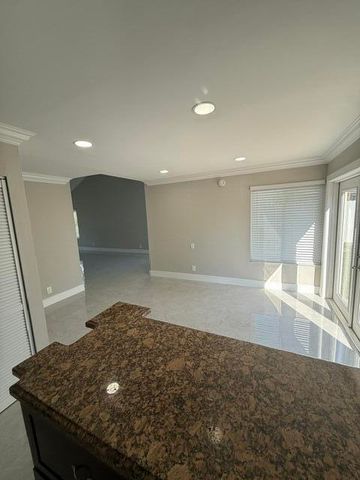 5120 El Claro S, West Palm Beach, FL 33415